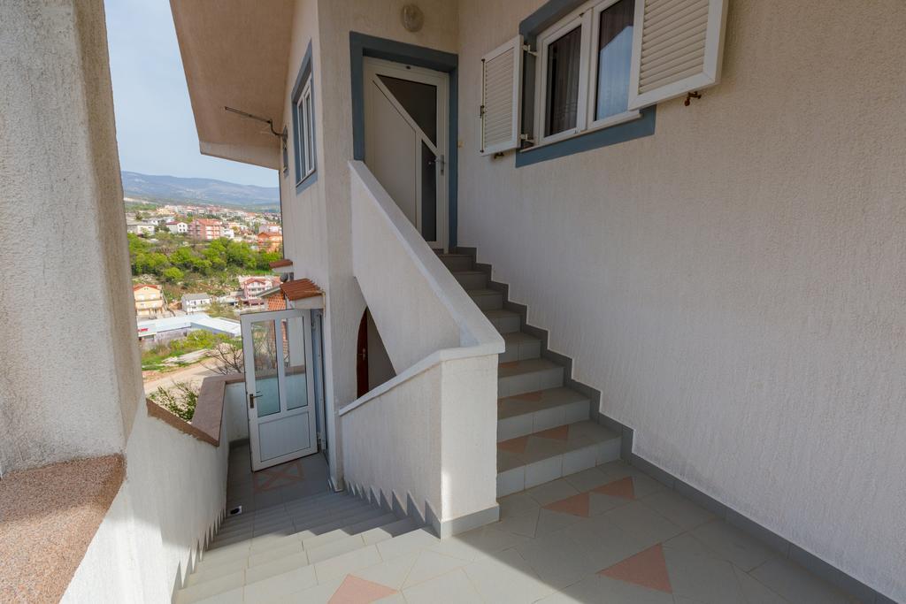 Apartments Marica Novi Vinodolski Kültér fotó