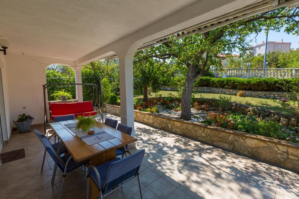 Apartments Marica Novi Vinodolski Kültér fotó