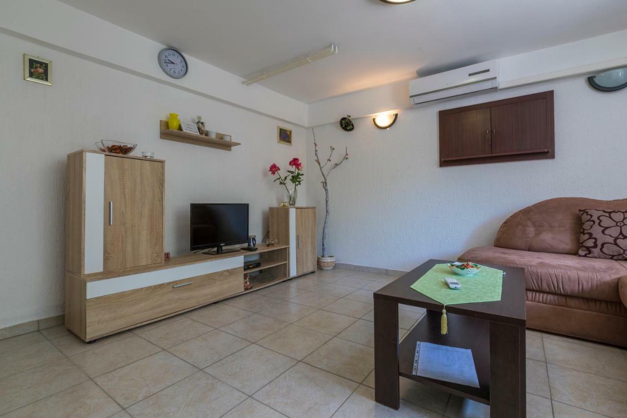 Apartments Marica Novi Vinodolski Kültér fotó