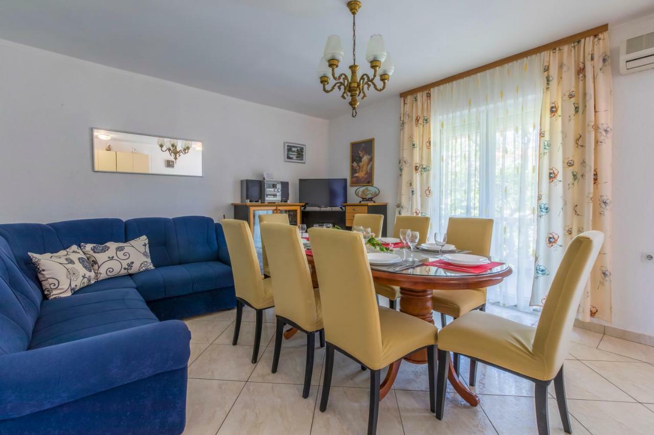 Apartments Marica Novi Vinodolski Kültér fotó