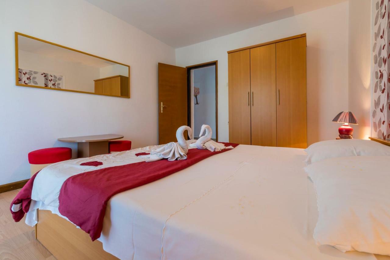 Apartments Marica Novi Vinodolski Kültér fotó