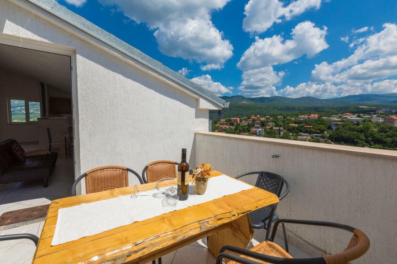 Apartments Marica Novi Vinodolski Kültér fotó