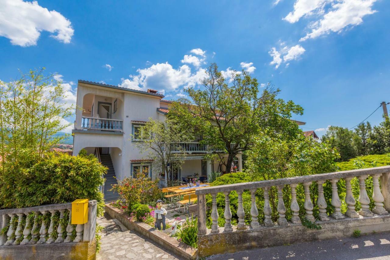Apartments Marica Novi Vinodolski Kültér fotó