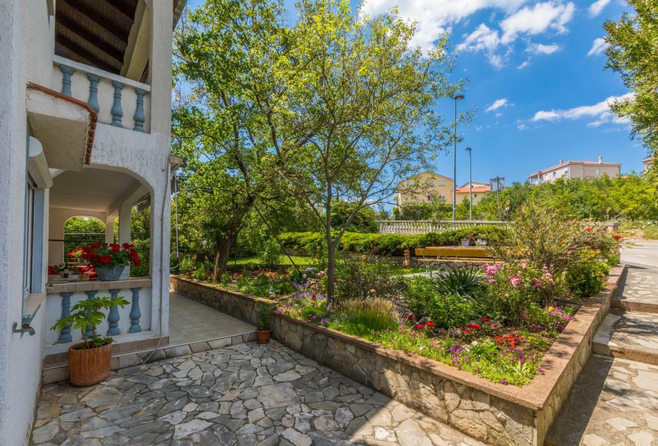 Apartments Marica Novi Vinodolski Kültér fotó