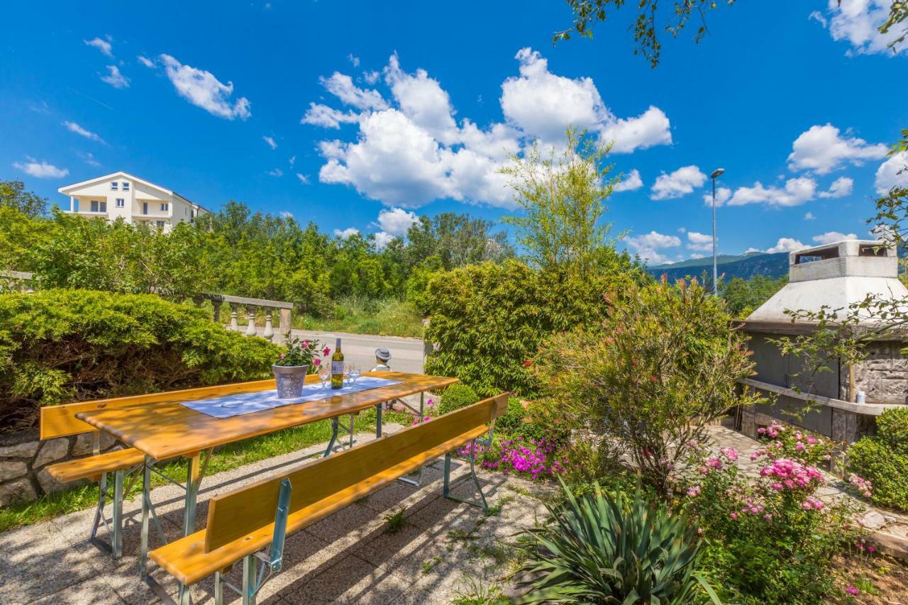 Apartments Marica Novi Vinodolski Kültér fotó
