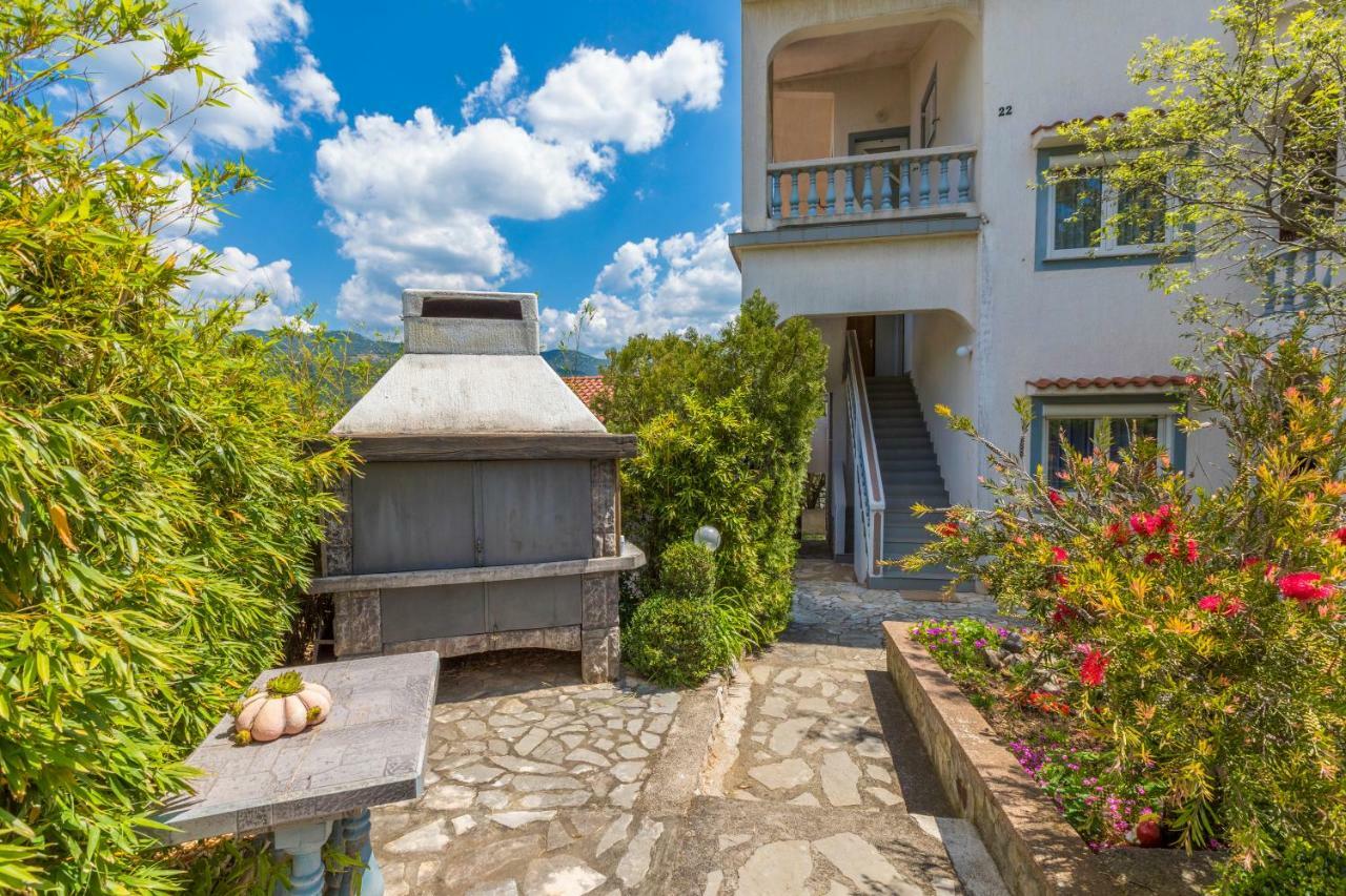 Apartments Marica Novi Vinodolski Kültér fotó